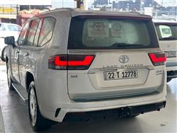 تويوتا لاندكروزر